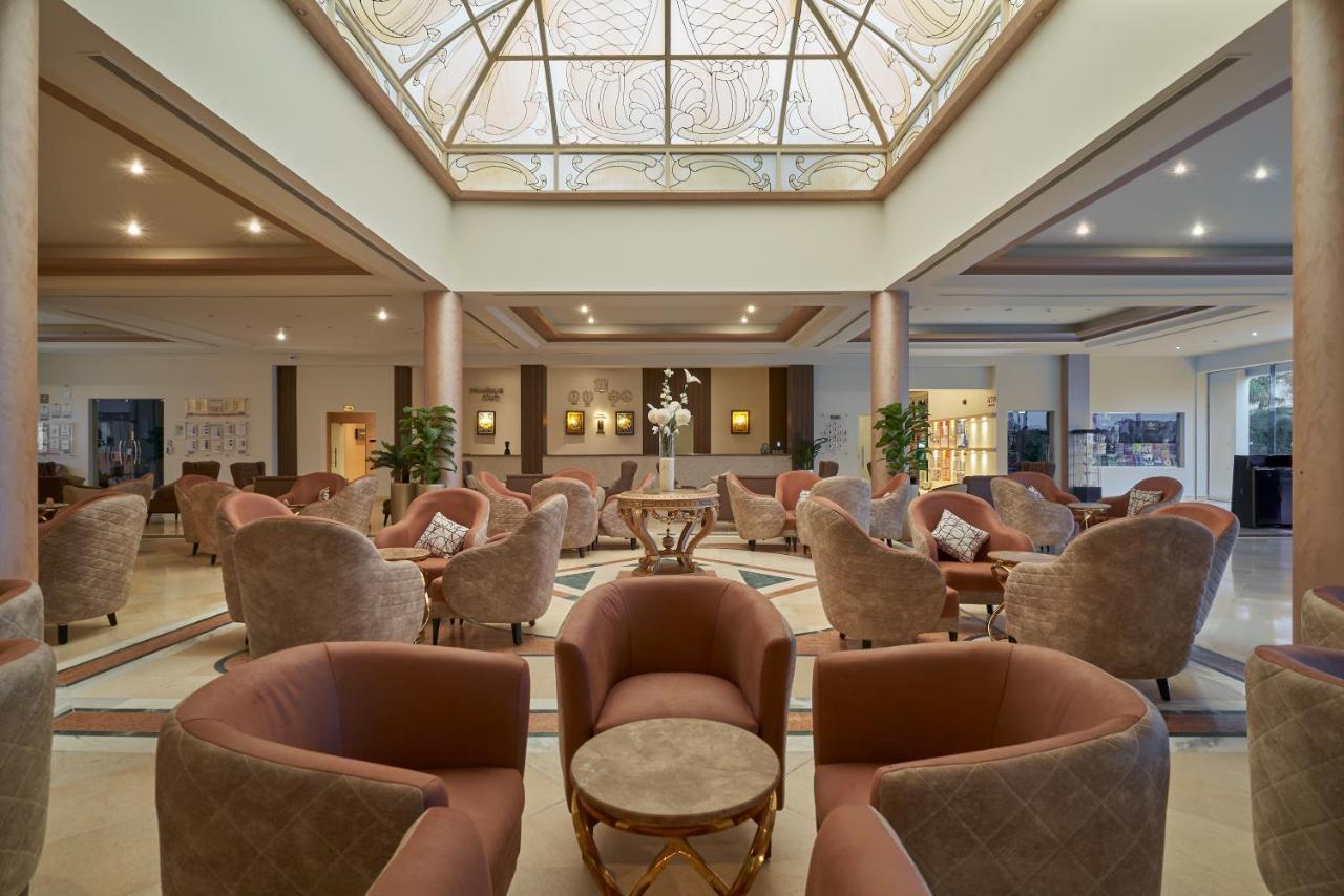 Three Corners Sea Beach Resort Bucht von Coraya Exterior foto